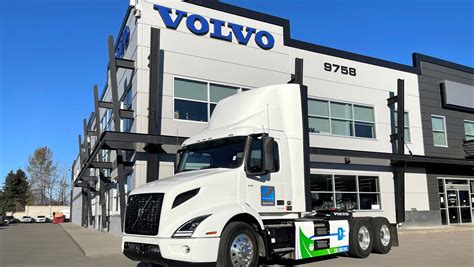 A parts warehouse , a 12 bay <b>truck</b> shop and a sales showroom formed the beginning’s of <b>Volvo</b> Manitoba <b>Truck</b> Centre. . Volvo semi truck dealership near me